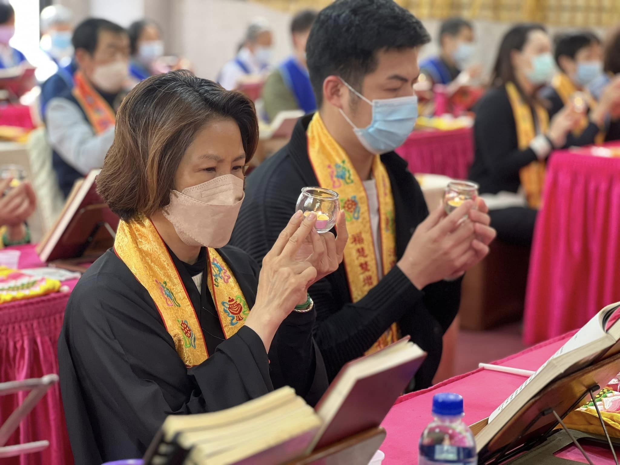 【直播】故 黃川純老菩薩佛事 湛力法師領眾+弘法院諸位法師 恭誦彌陀經 (標題圖檔)